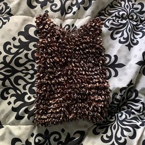 Different color tank tops
